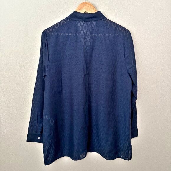 CHICO'S | Feminine Long Sleeve Pattern Button Front Midnight Blue Navy | 2 Large - Picture 2 of 5